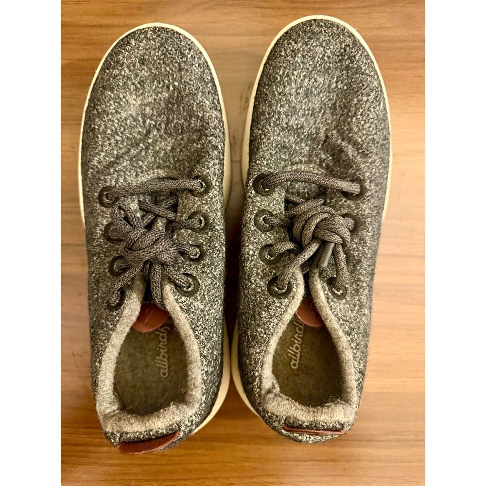 Allbirds Classic Wool Runners Mens Size 8 Natural Black